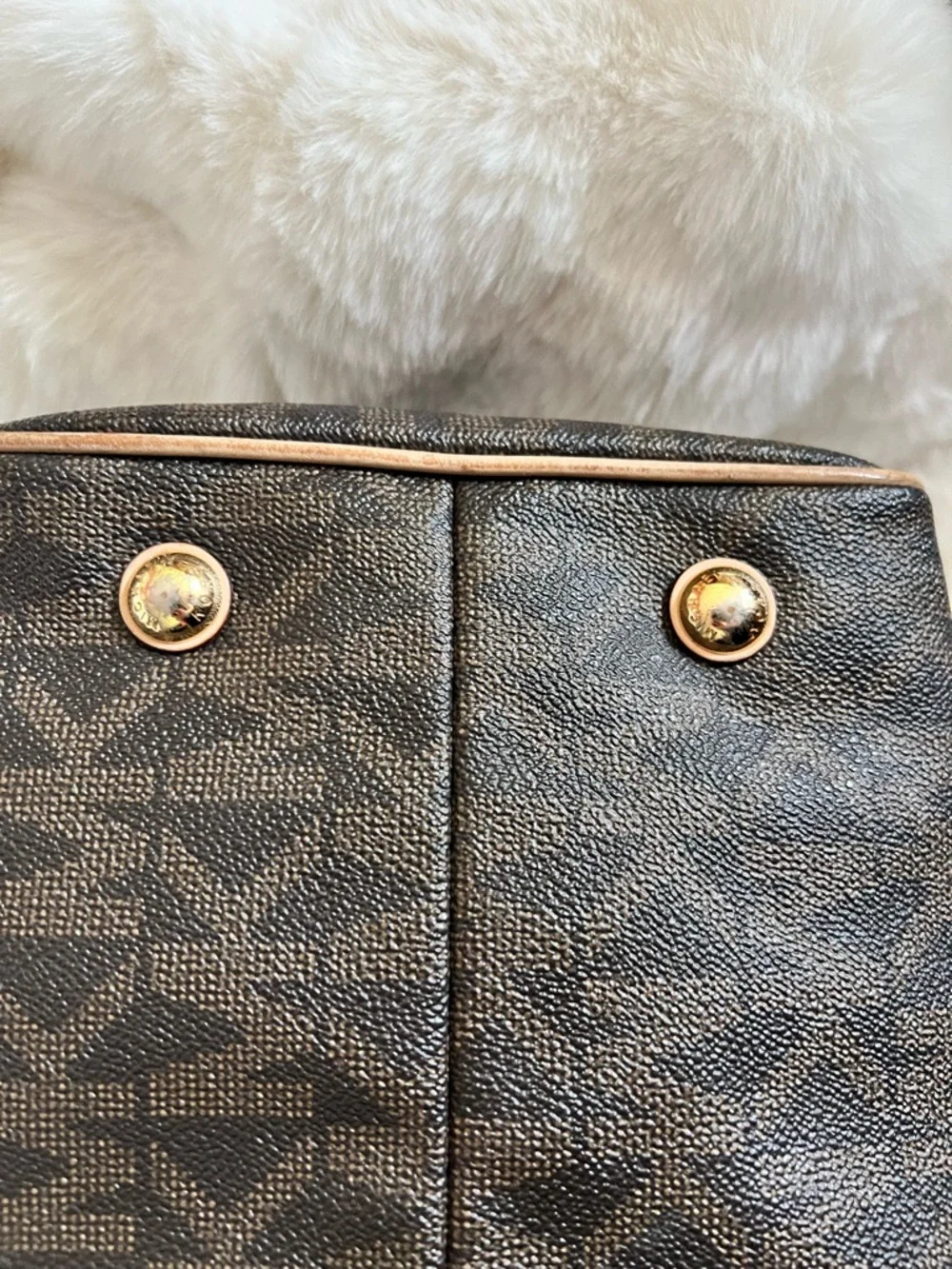 Michael Kors Brown Monogram Grayson Satchel with Gold Hardware vintage - Picture 14 of 16